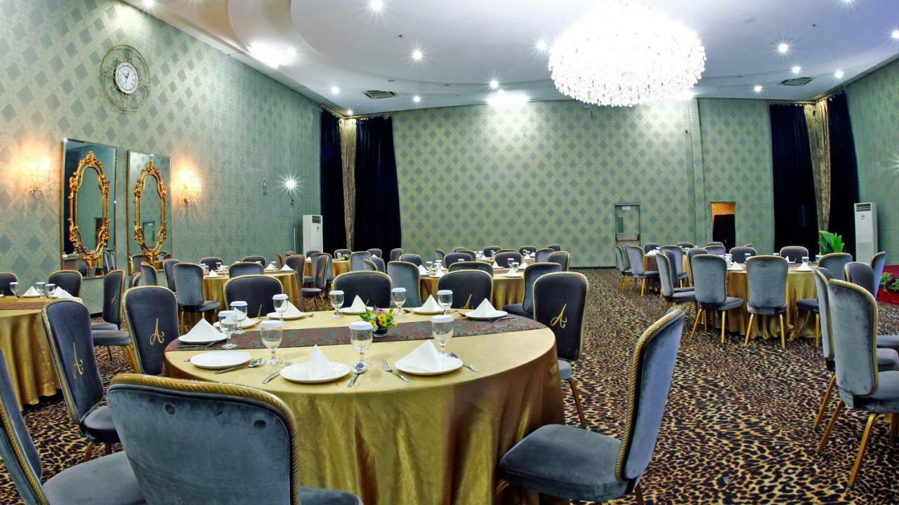 Amaroossa Cosmo ג'קרטה מראה חיצוני תמונה